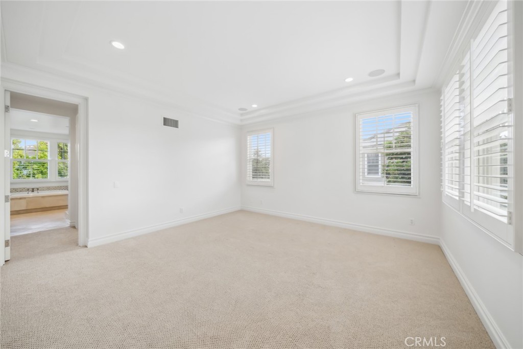 2 Crooked Stick Drive