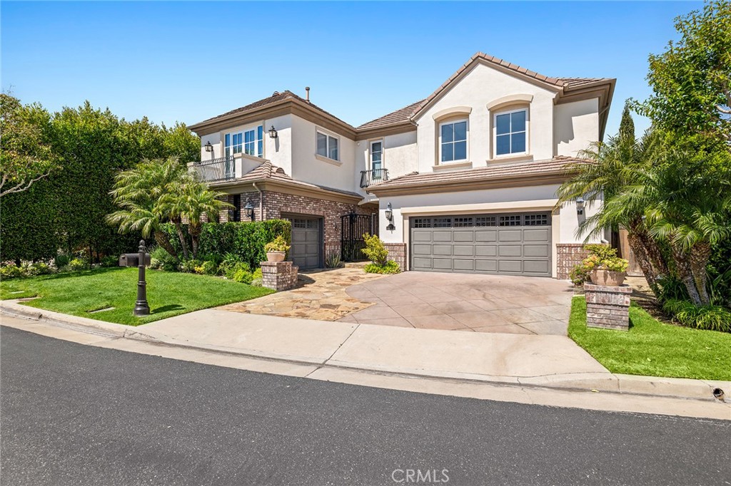 6 Jupiter Hills Drive