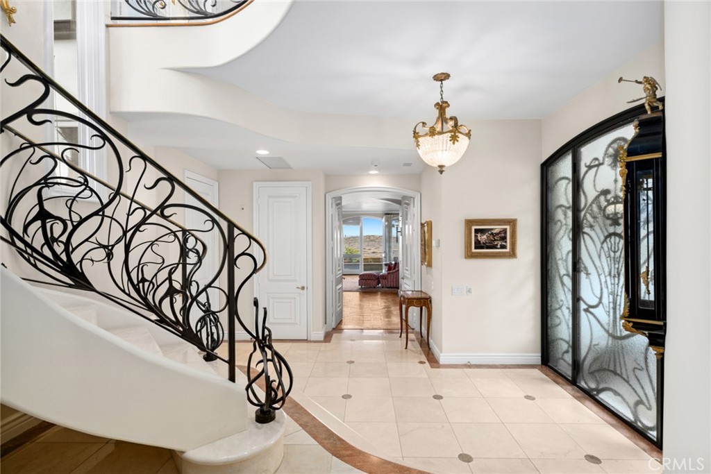 1201 E Balboa Boulevard