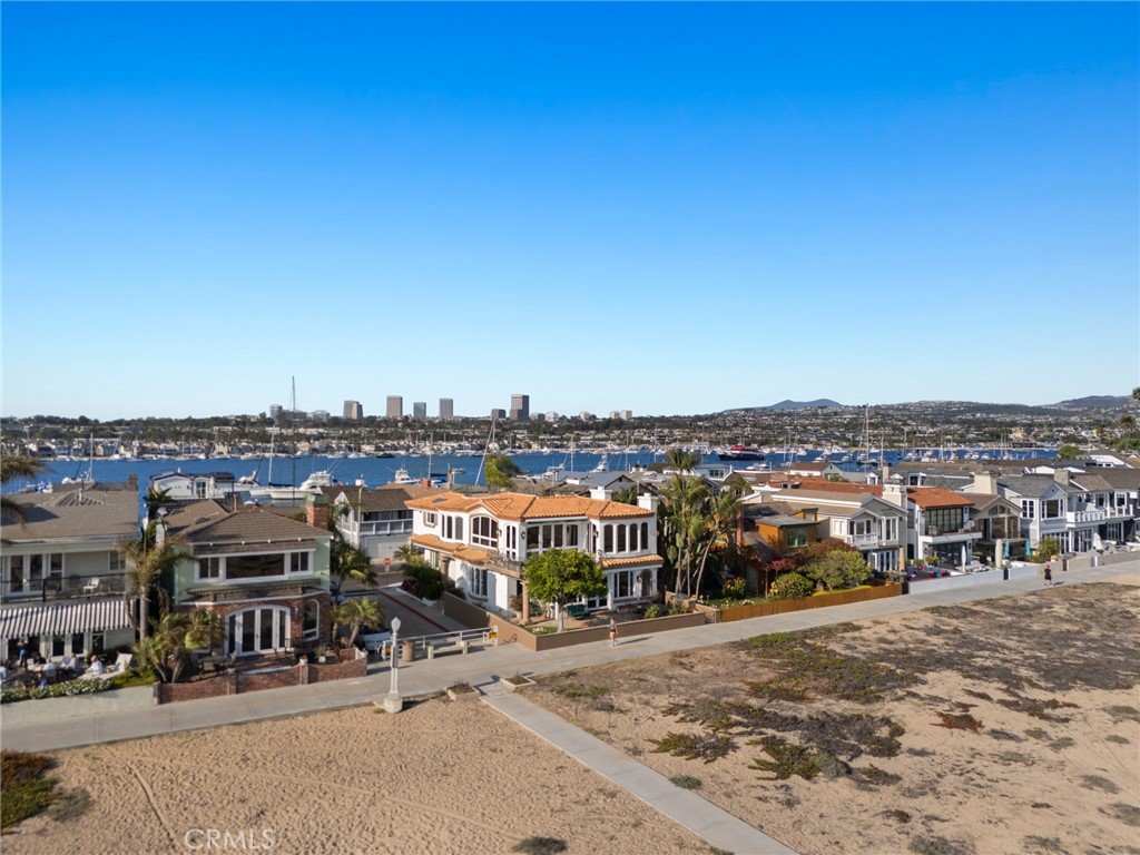 1201 E Balboa Boulevard