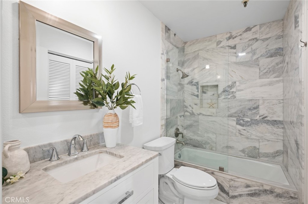 49 Canyon Island Drive