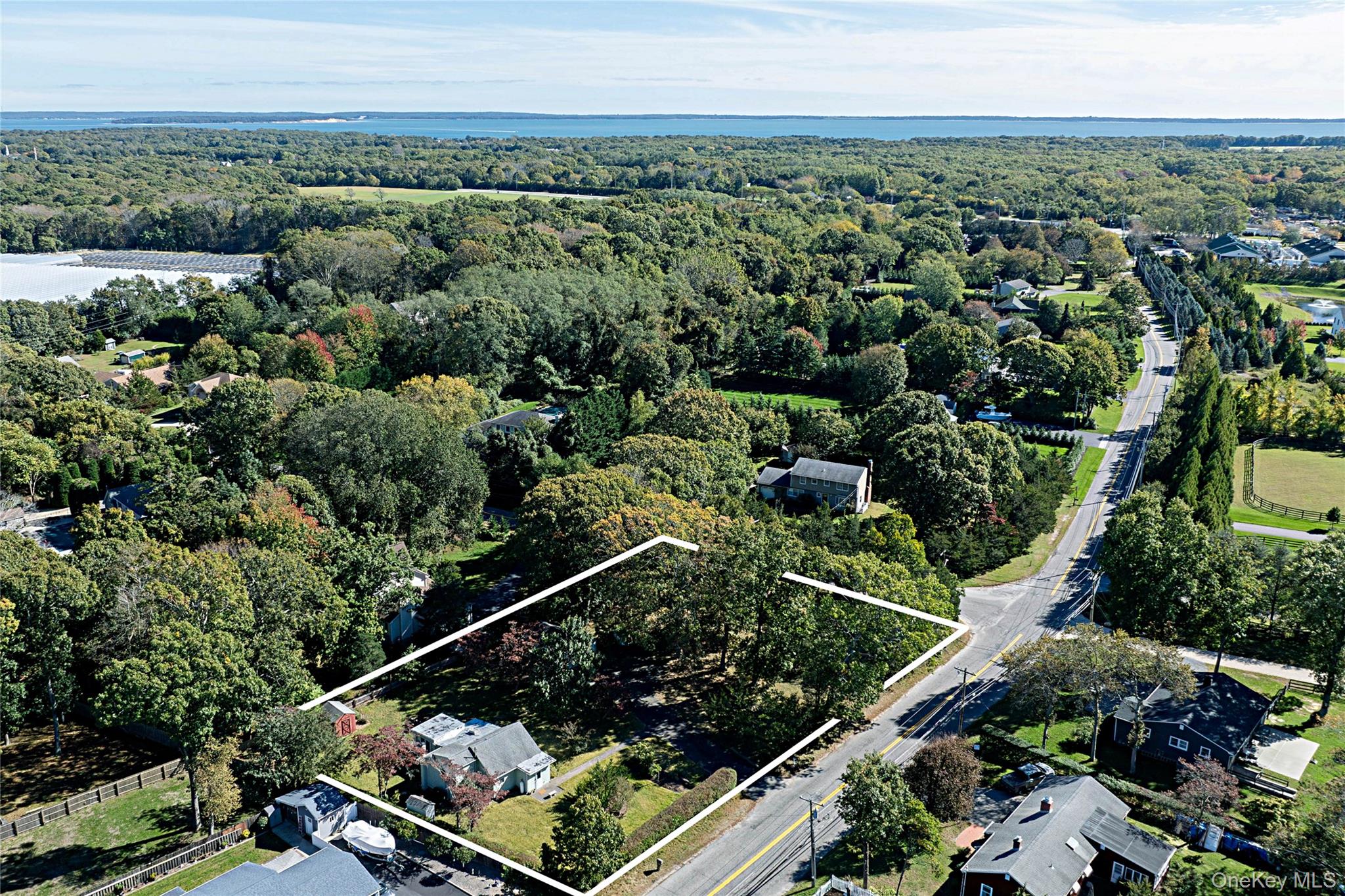 2000 Cox Neck Road Mattituck Ny Us 11952 Key1064233