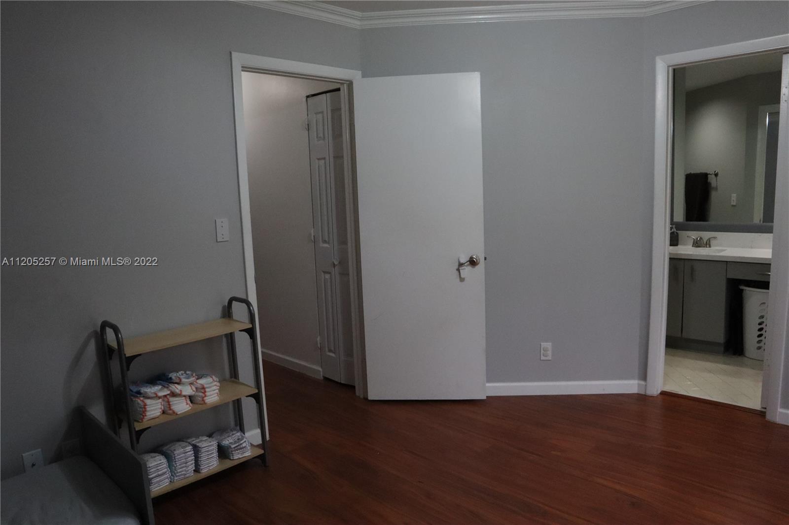 772 NW 47th St Unit: 772