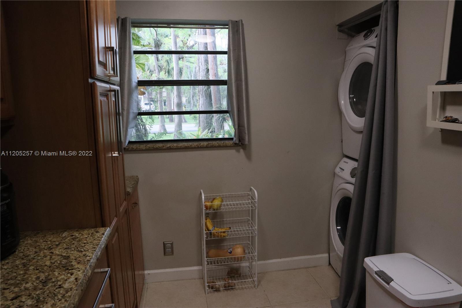 772 NW 47th St Unit: 772