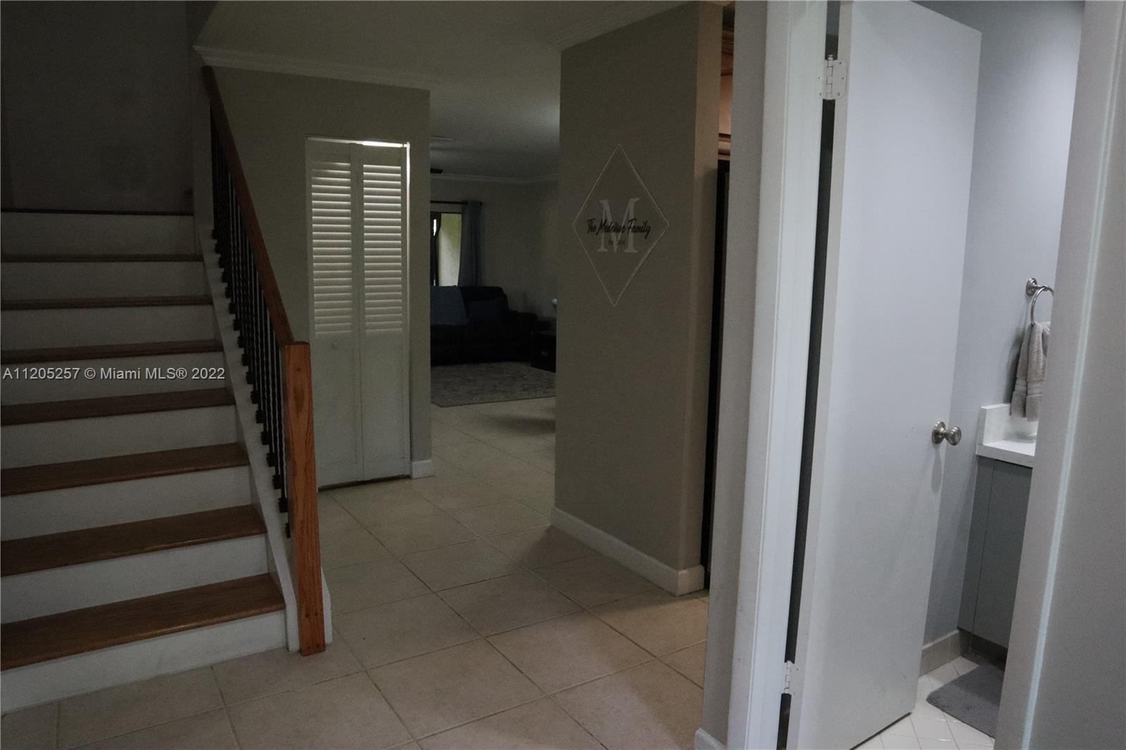 772 NW 47th St Unit: 772
