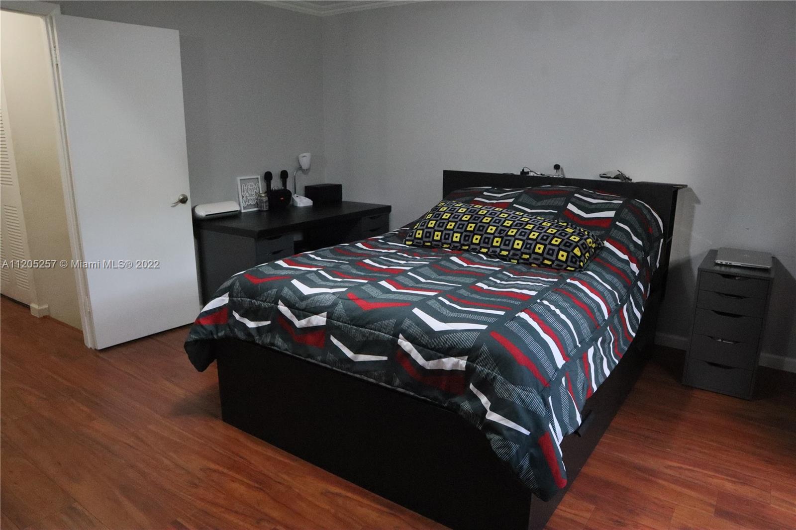 772 NW 47th St Unit: 772