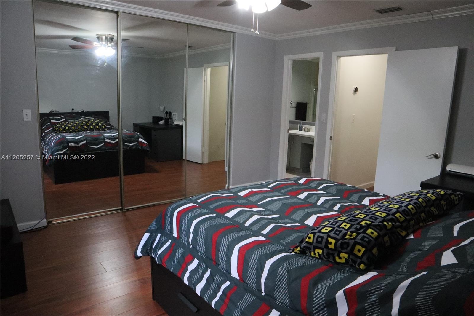 772 NW 47th St Unit: 772