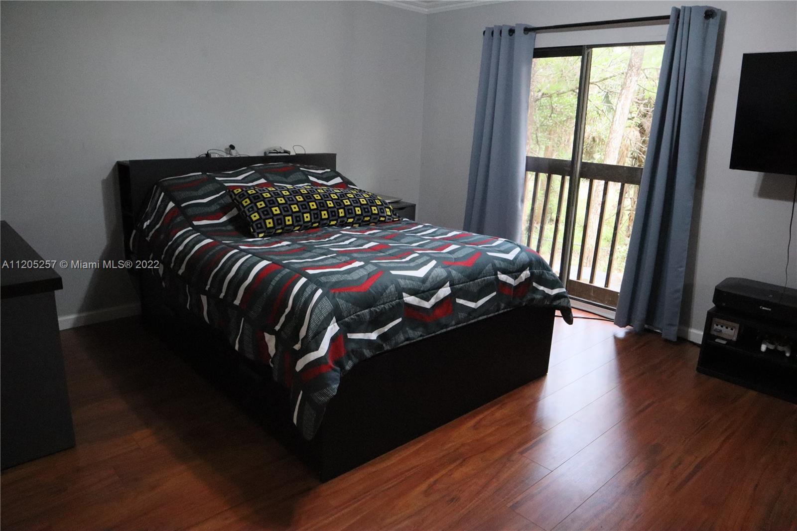 772 NW 47th St Unit: 772