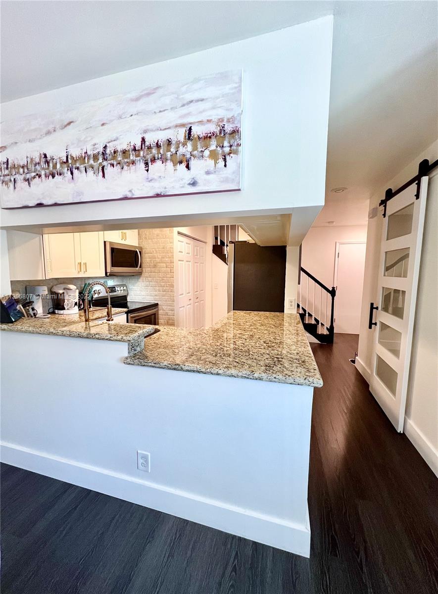 387 SE 17th Ave