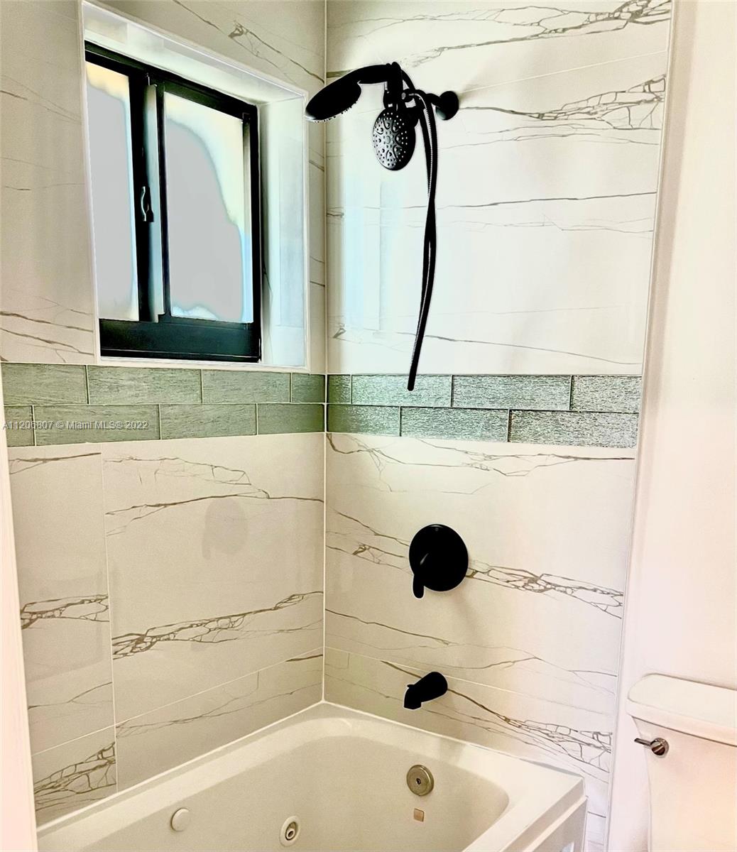387 SE 17th Ave