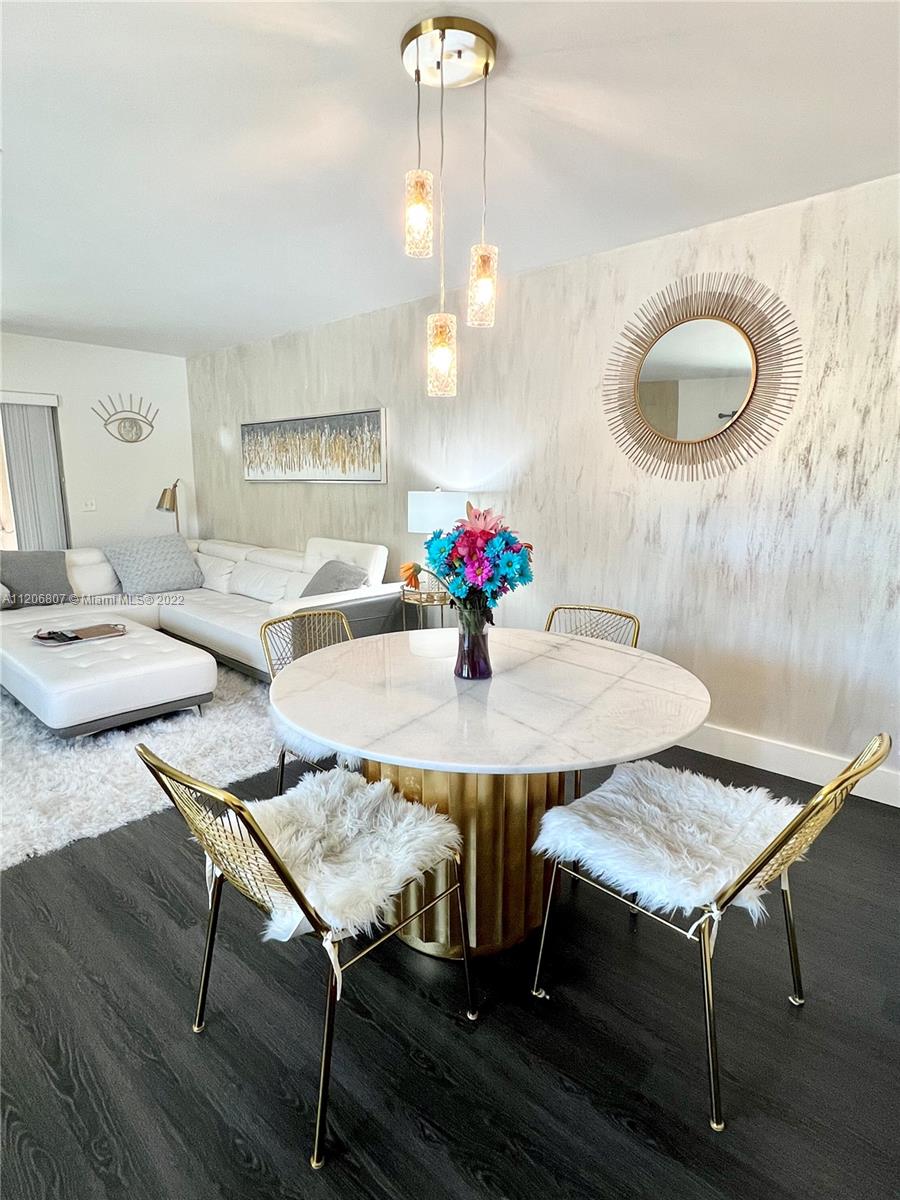 387 SE 17th Ave