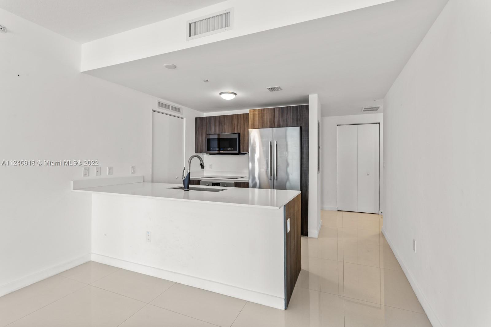 488 NE 18th St Unit: 1808