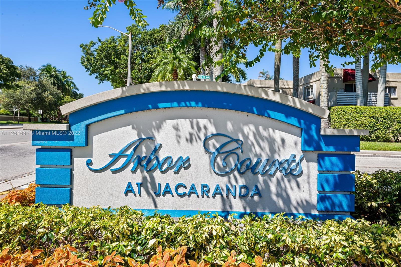 533 NW 98th Ave Unit: 533