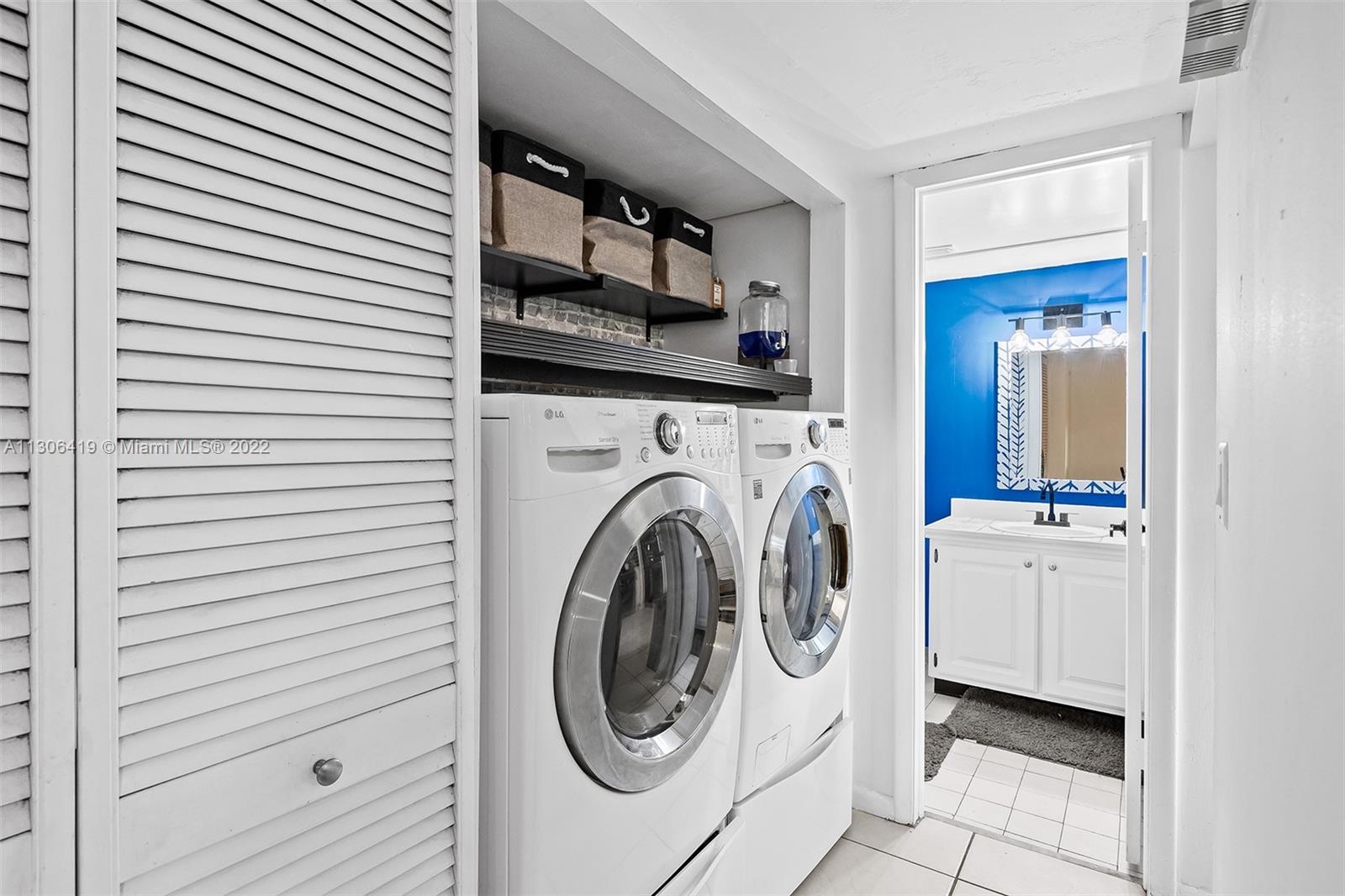 233 Wimbledon Lake Dr Unit: 233