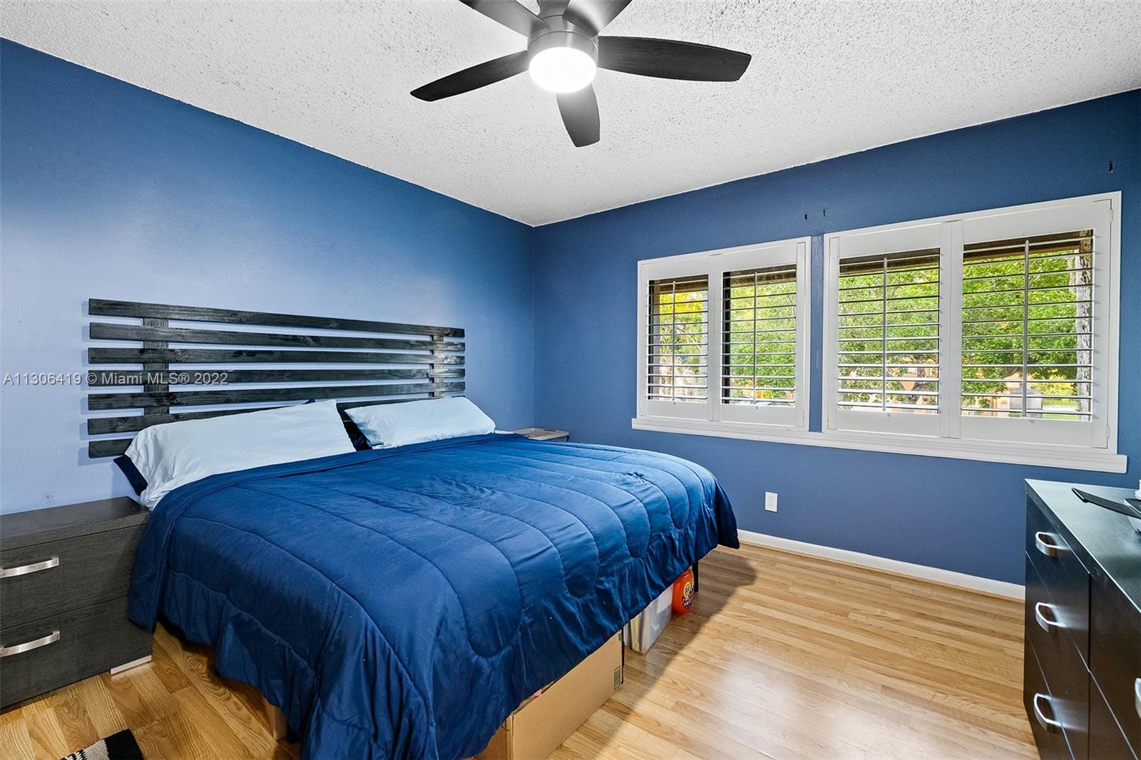 233 Wimbledon Lake Dr Unit: 233