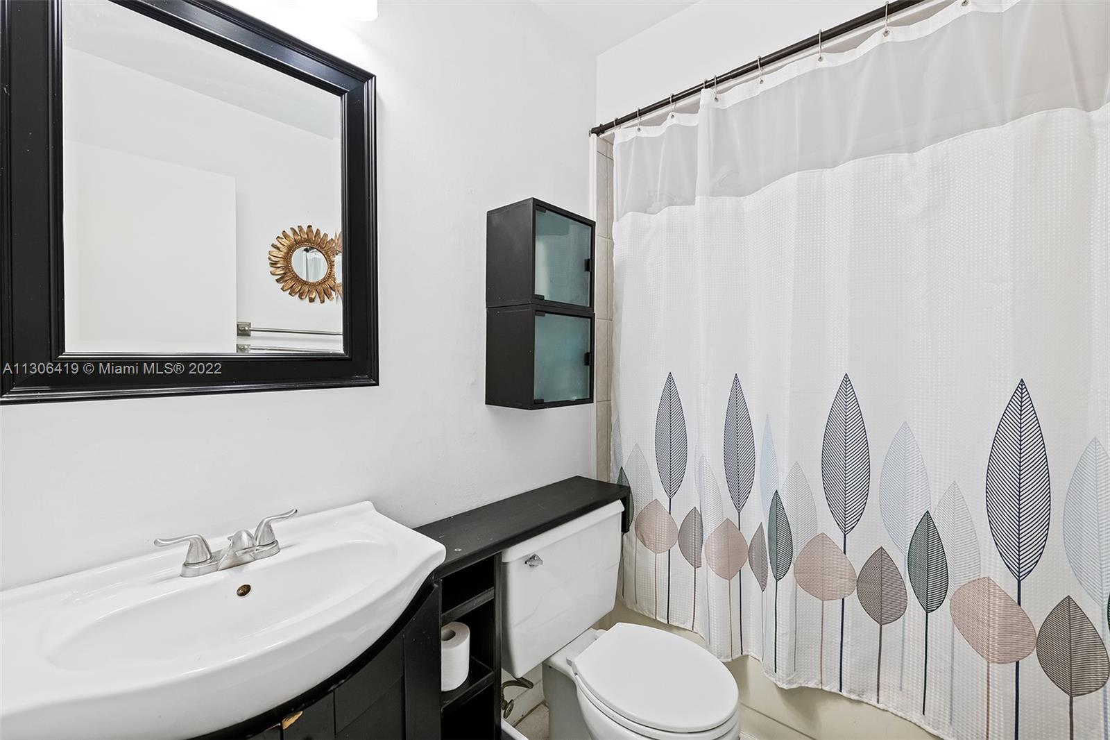 233 Wimbledon Lake Dr Unit: 233