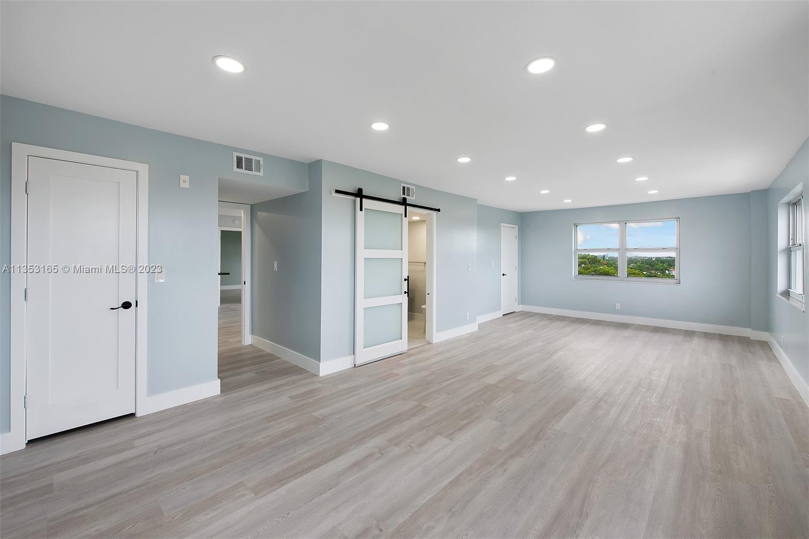 1881 Middle River Dr Unit: 706