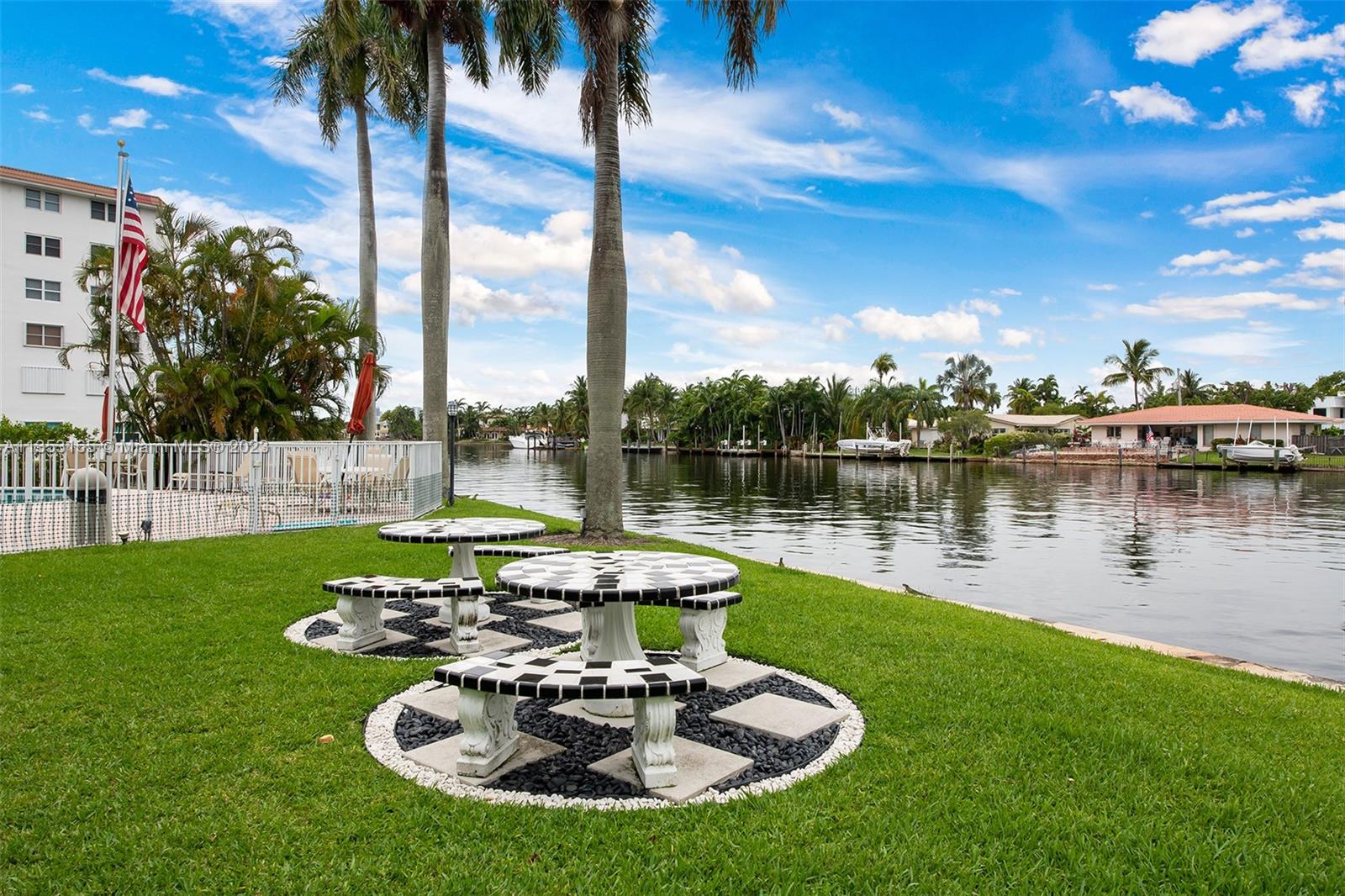 1881 Middle River Dr Unit: 706