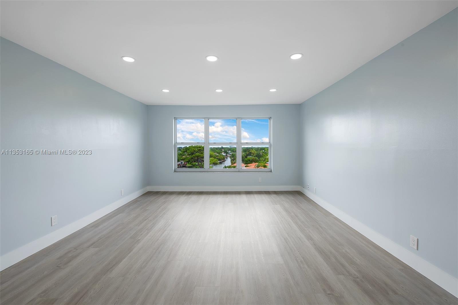 1881 Middle River Dr Unit: 706