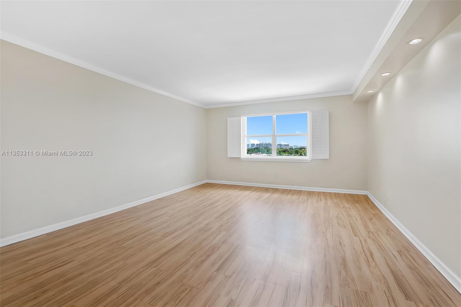 1881 Middle River Dr Unit: 705