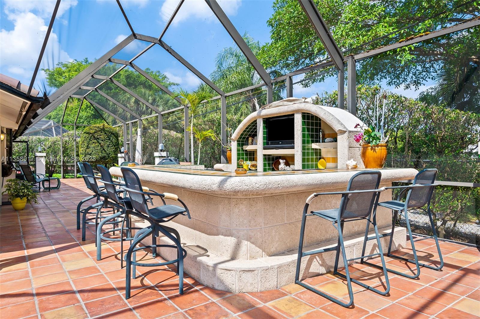 2689 Oak Tree Dr