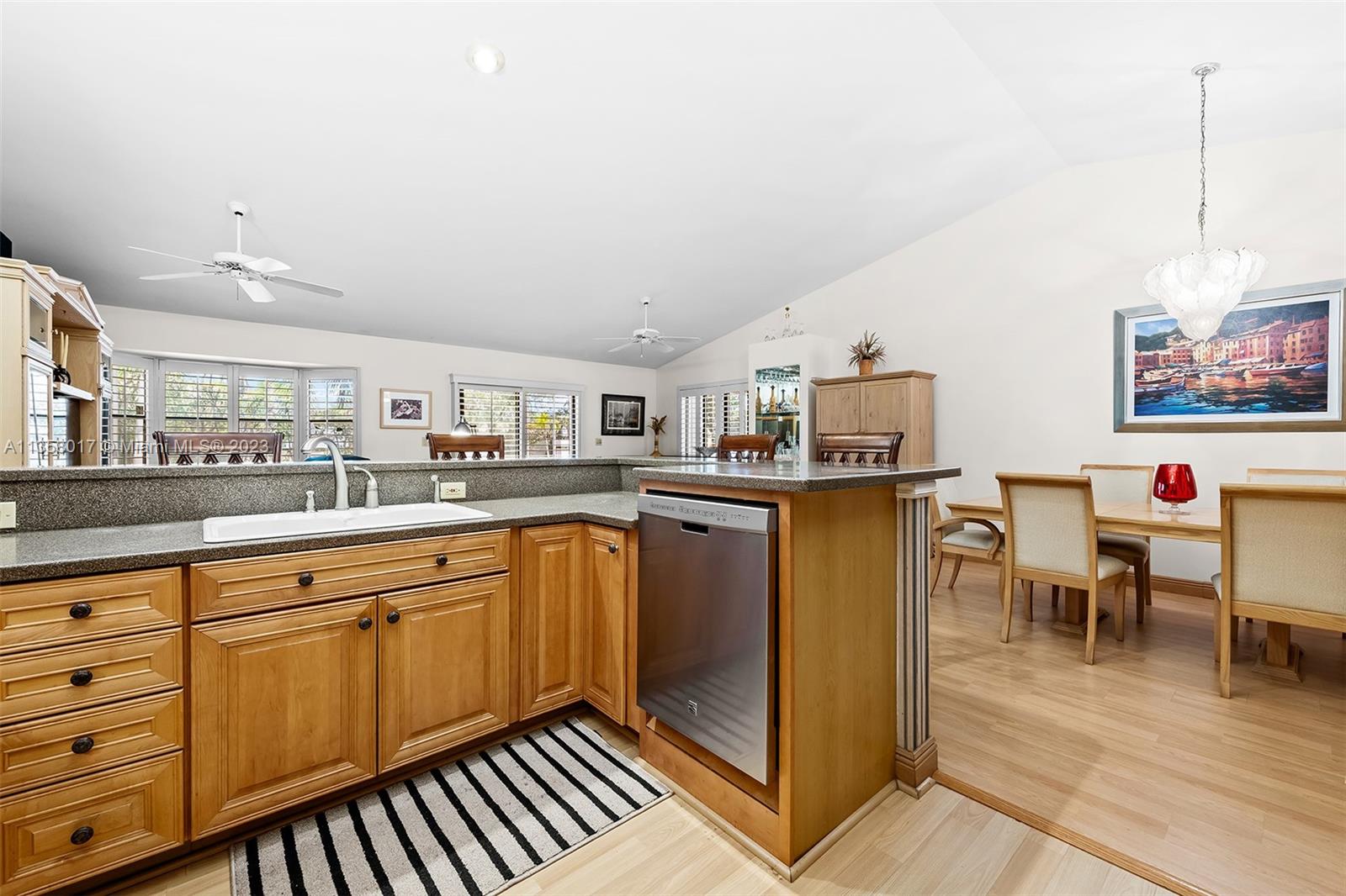 2689 Oak Tree Dr
