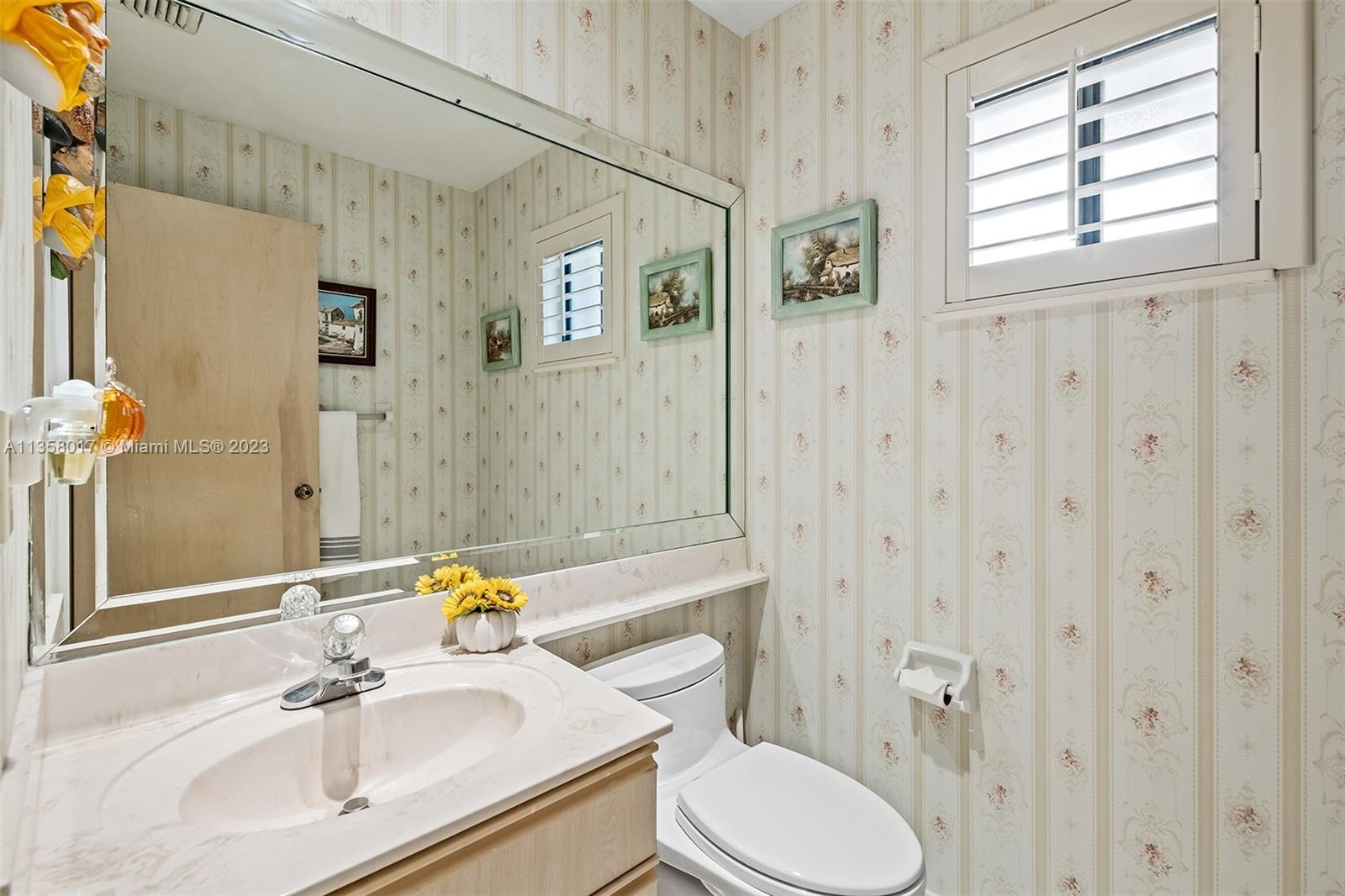 2689 Oak Tree Dr