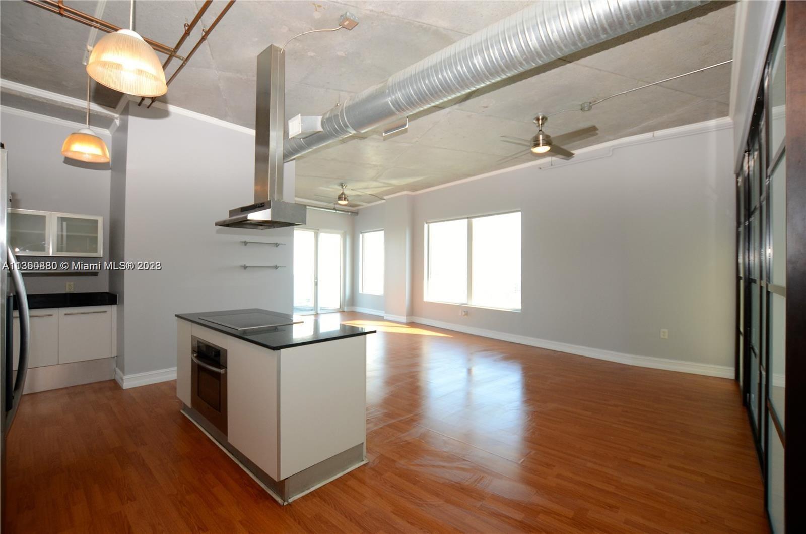 10 SW South River Dr Unit: 903