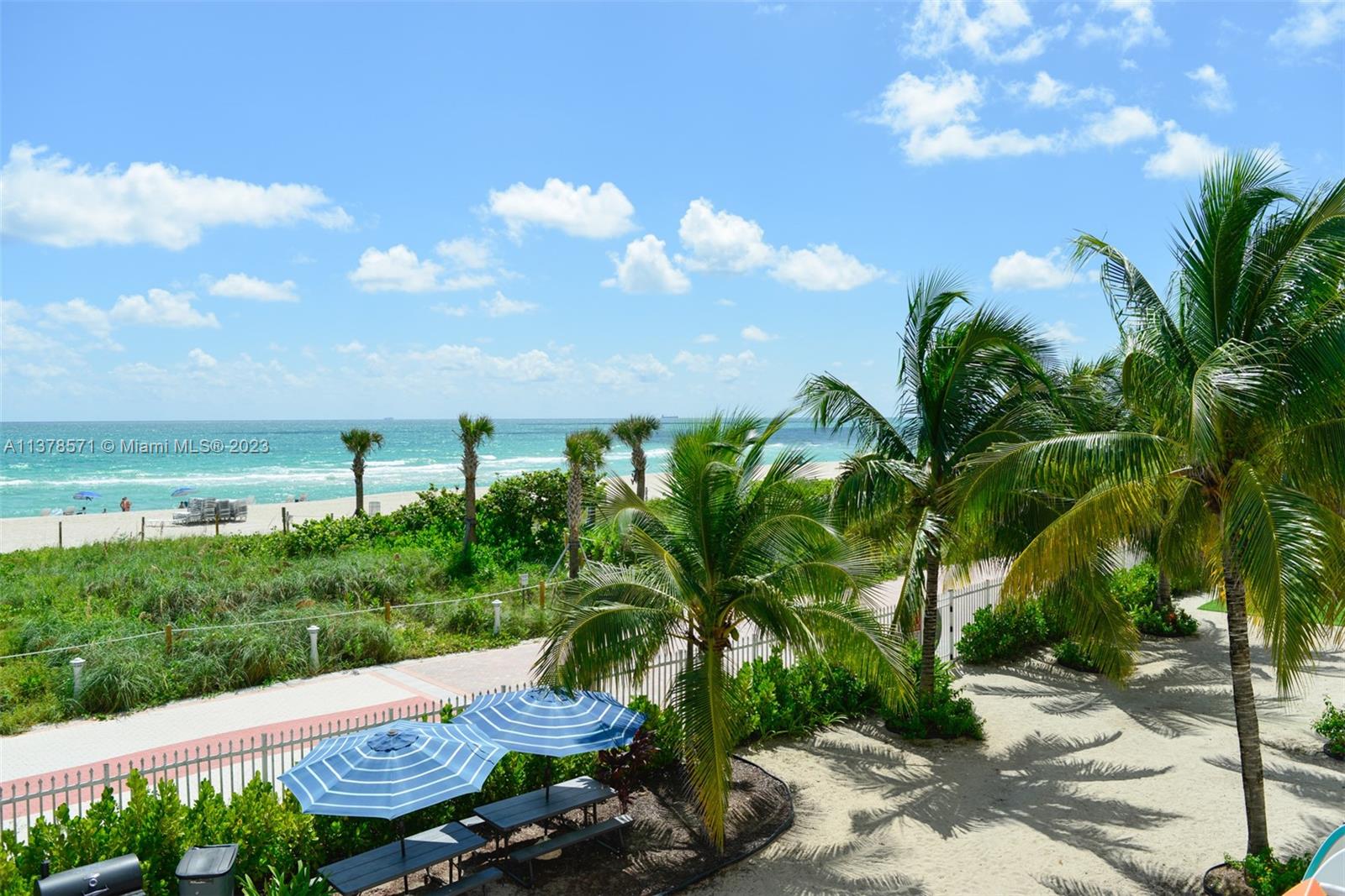 6039 Collins Ave Unit: 937