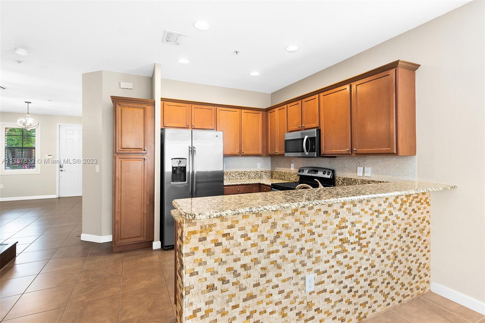 12430 Emerald Creek Mnr