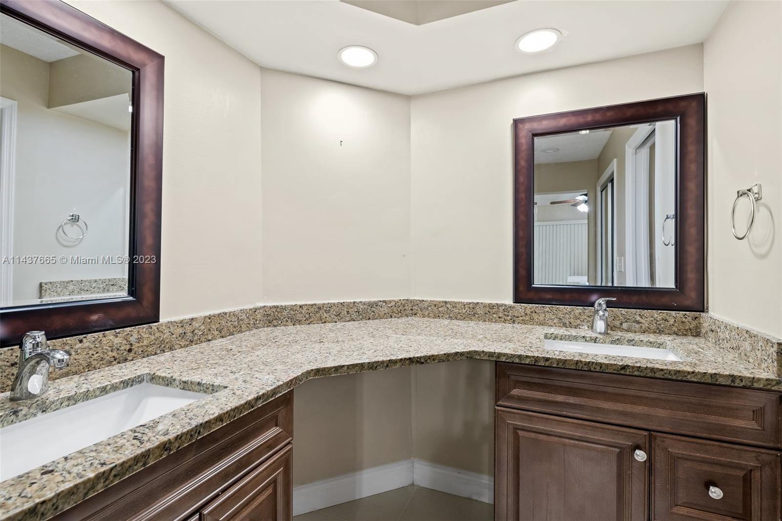 11001 Ladera Ln Unit: C