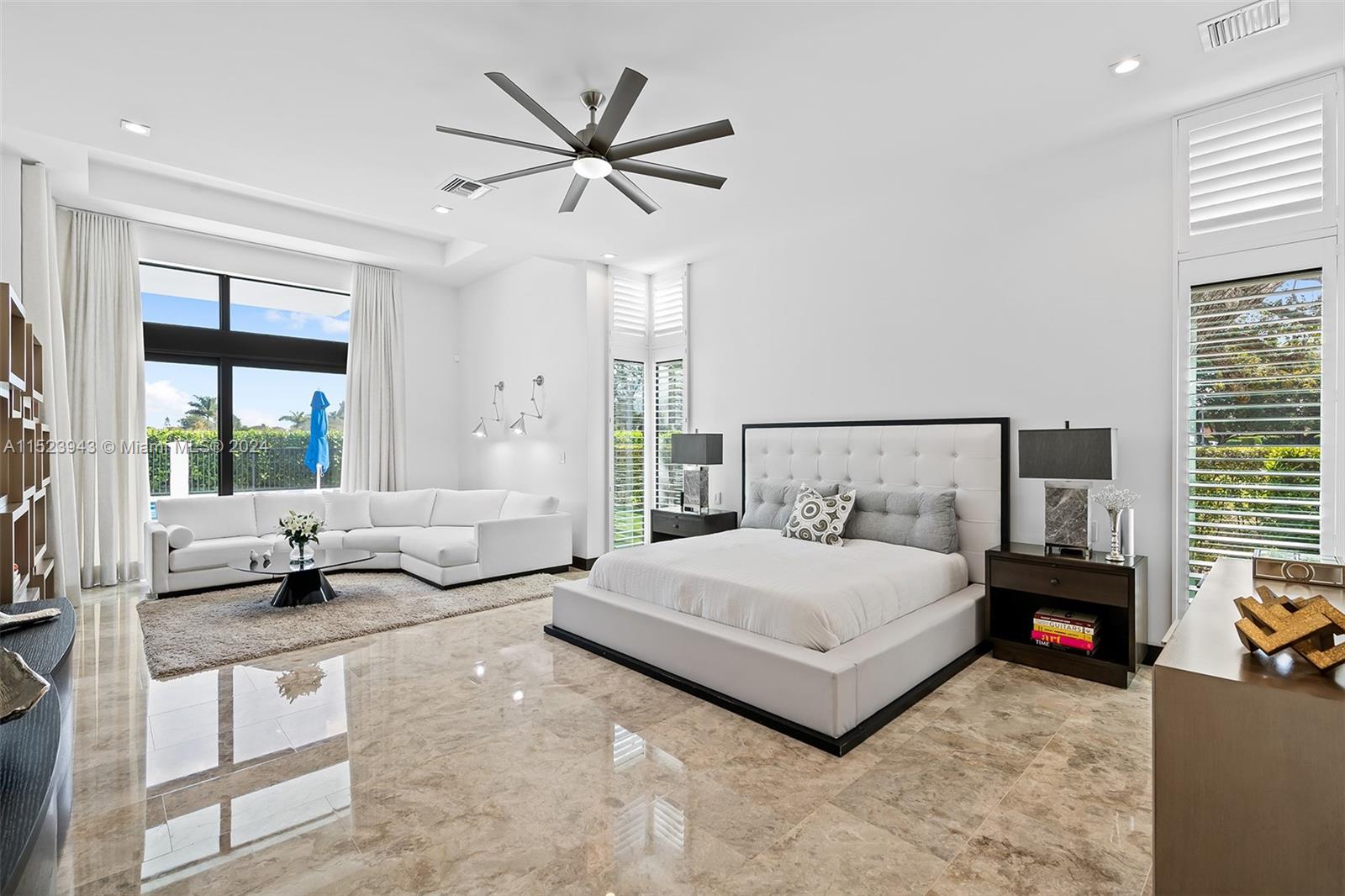 2610 Oak Park Dr