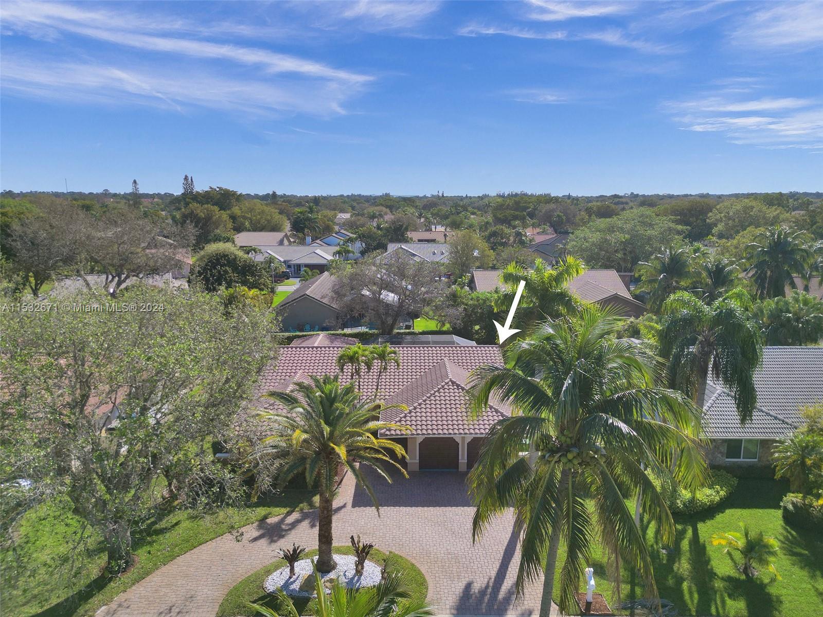 5477 NW 88th Ter