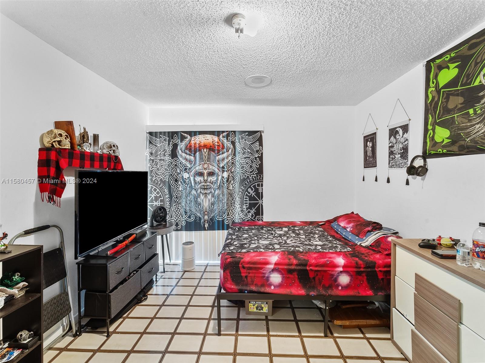 309 S Royal Poinciana Blvd # 401