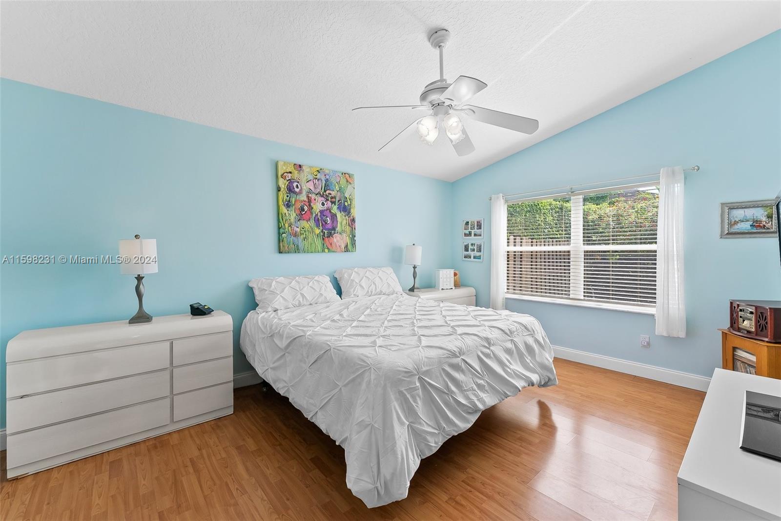 22705 E Royal Crown Ter E