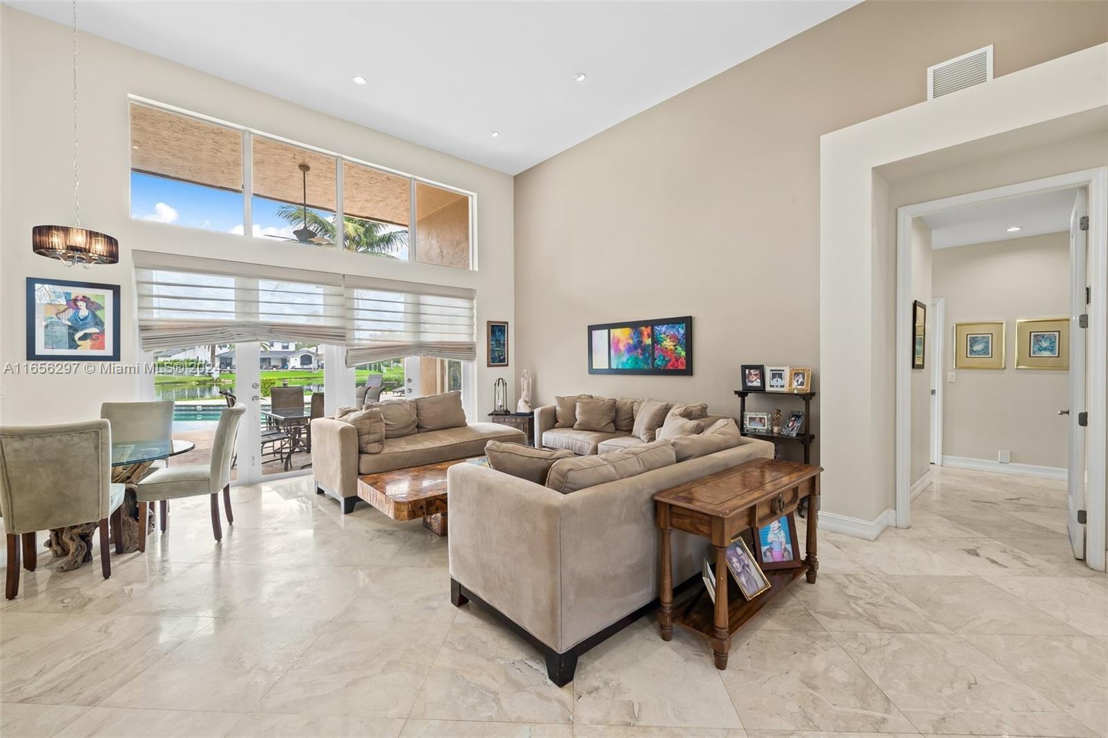 6682 Segovia Way