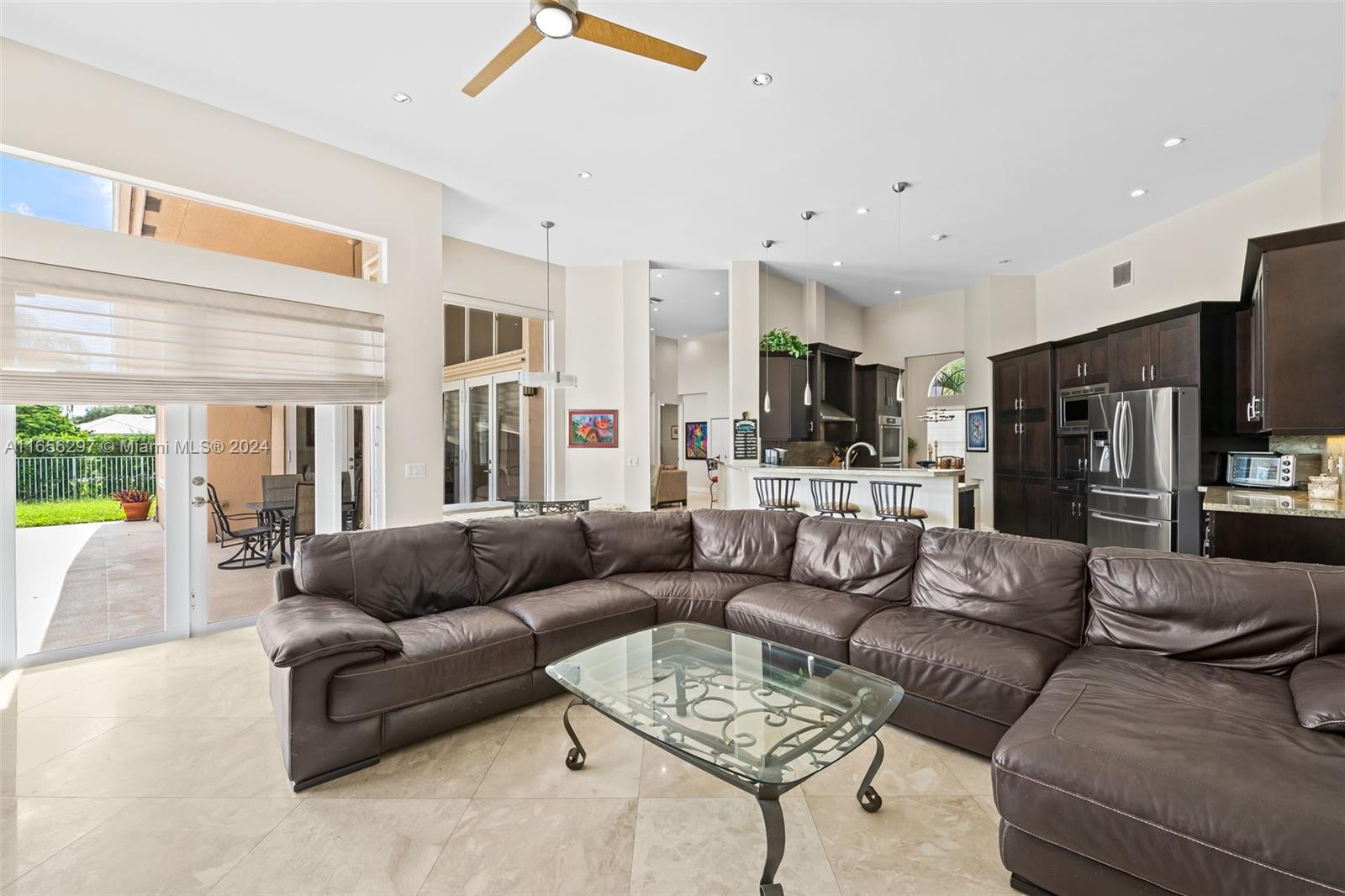 6682 Segovia Way