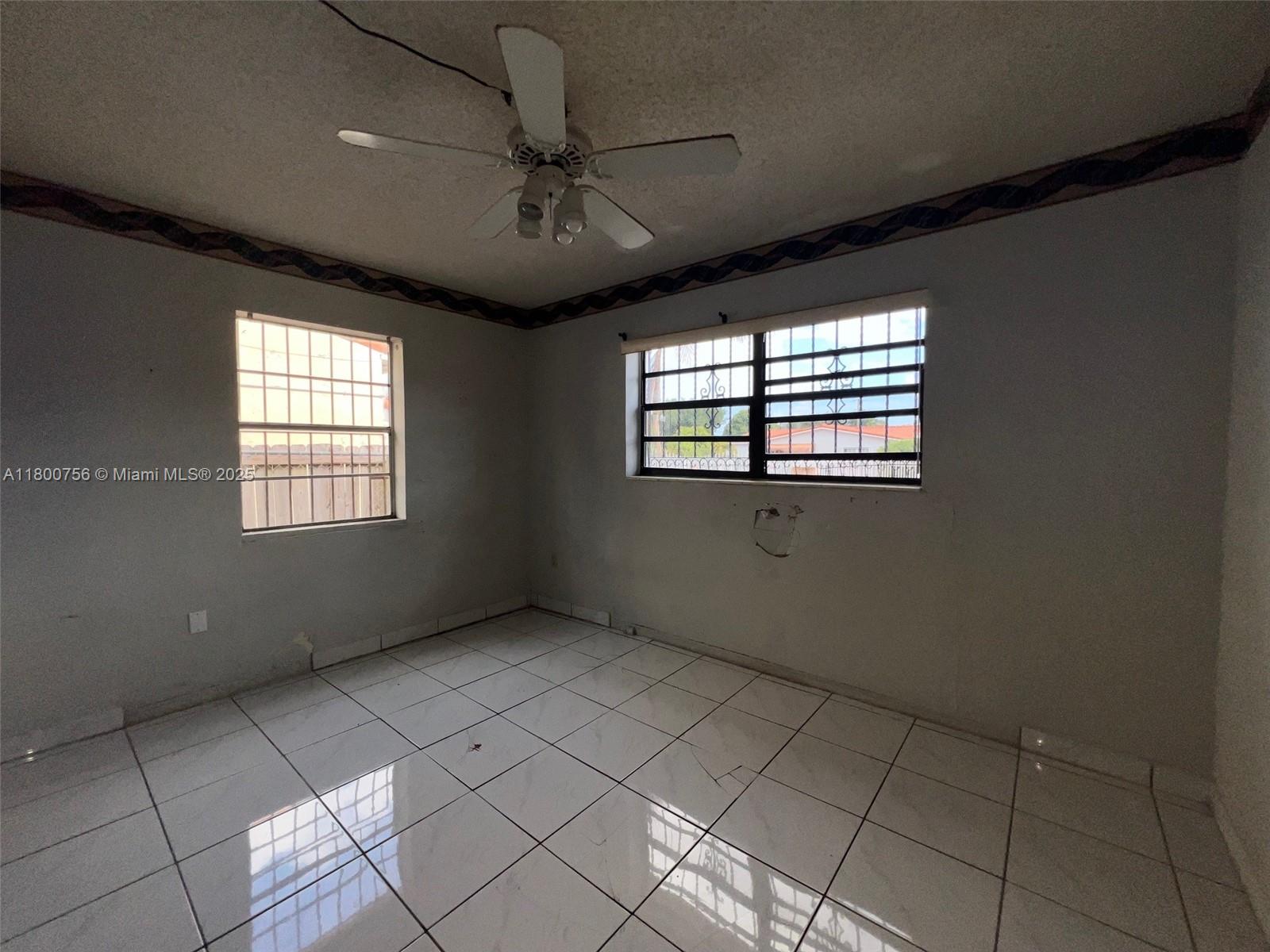 3035 NW 100th St