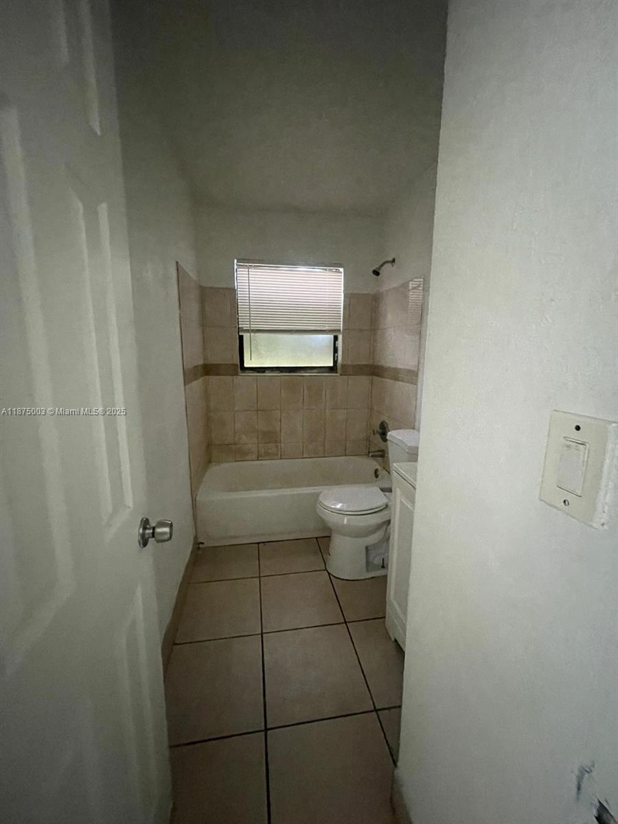 2900 NW 208TH TRRACEE # 2900