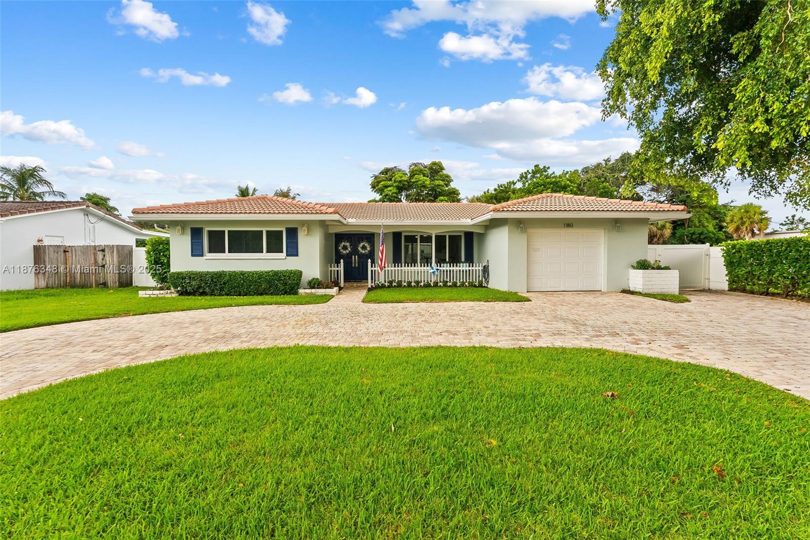 1180 SW 17th St