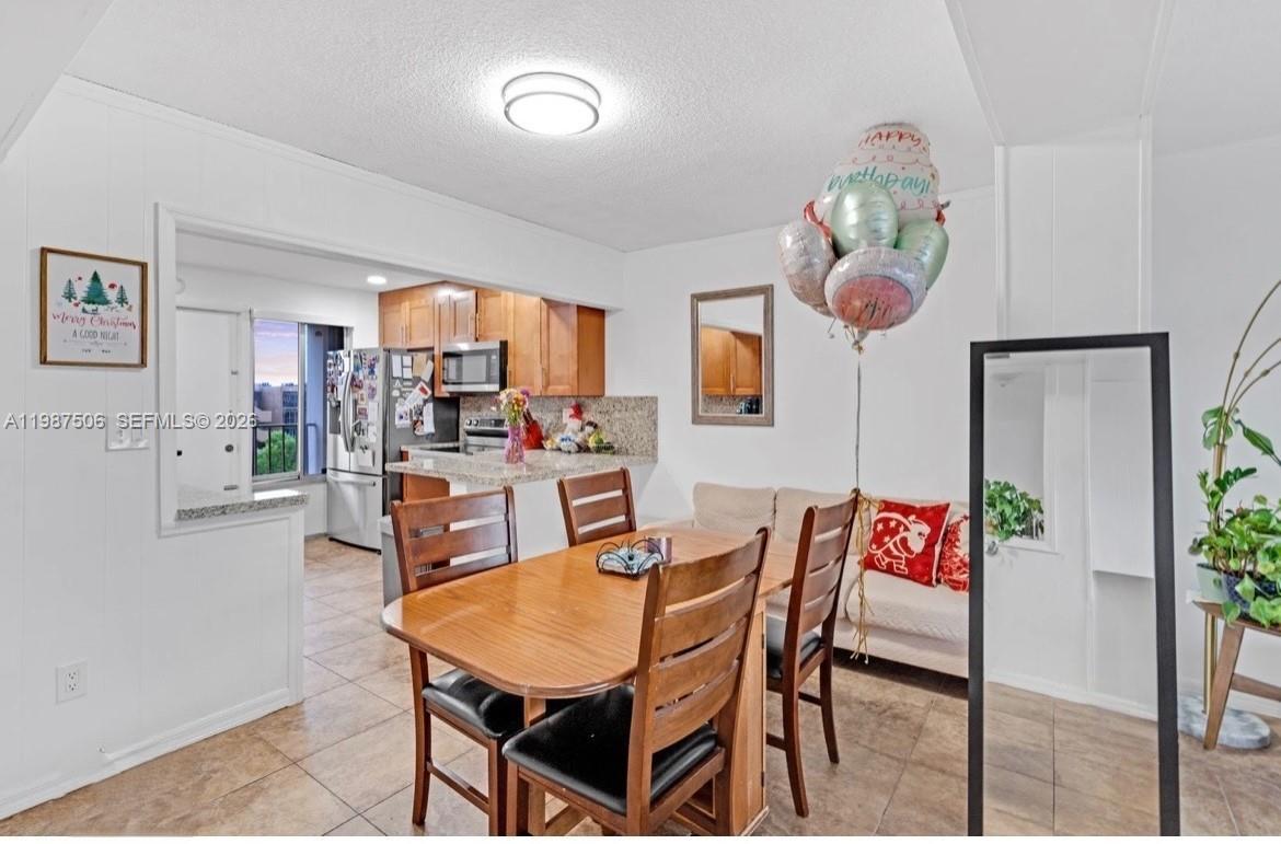 9240 Fontainebleau Blvd # 506