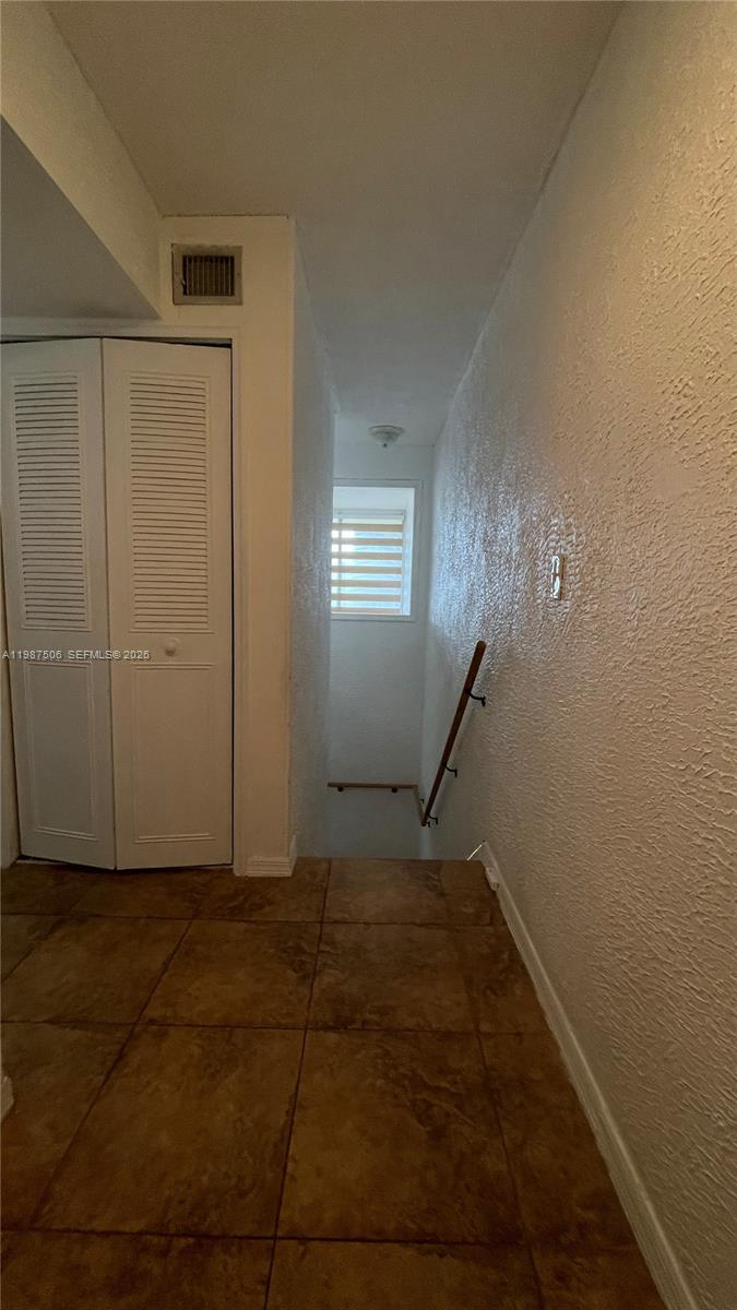 9240 Fontainebleau Blvd # 506