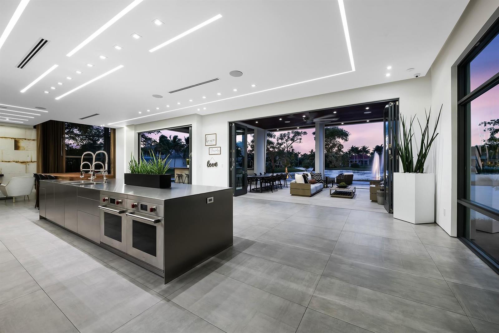 10691 Golden Eagle Court
