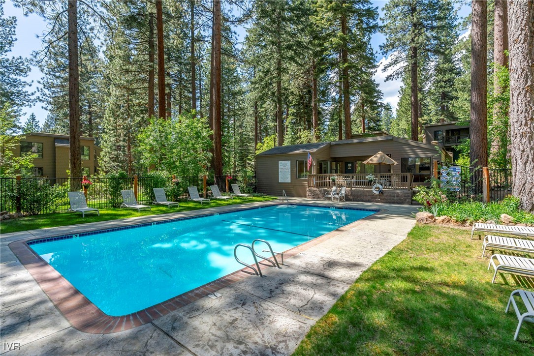 136 Juanita Drive 8