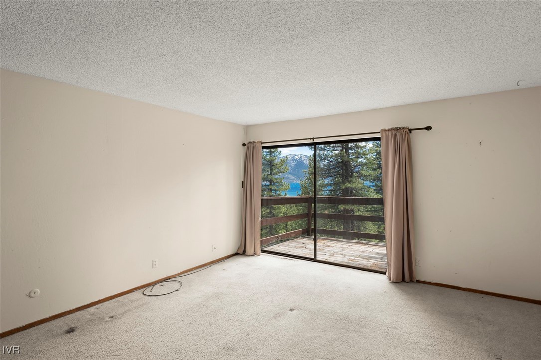 557 Knotty Pine Drive