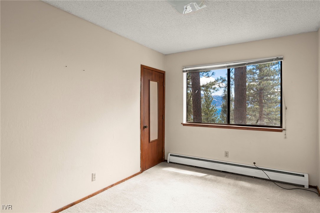 557 Knotty Pine Drive