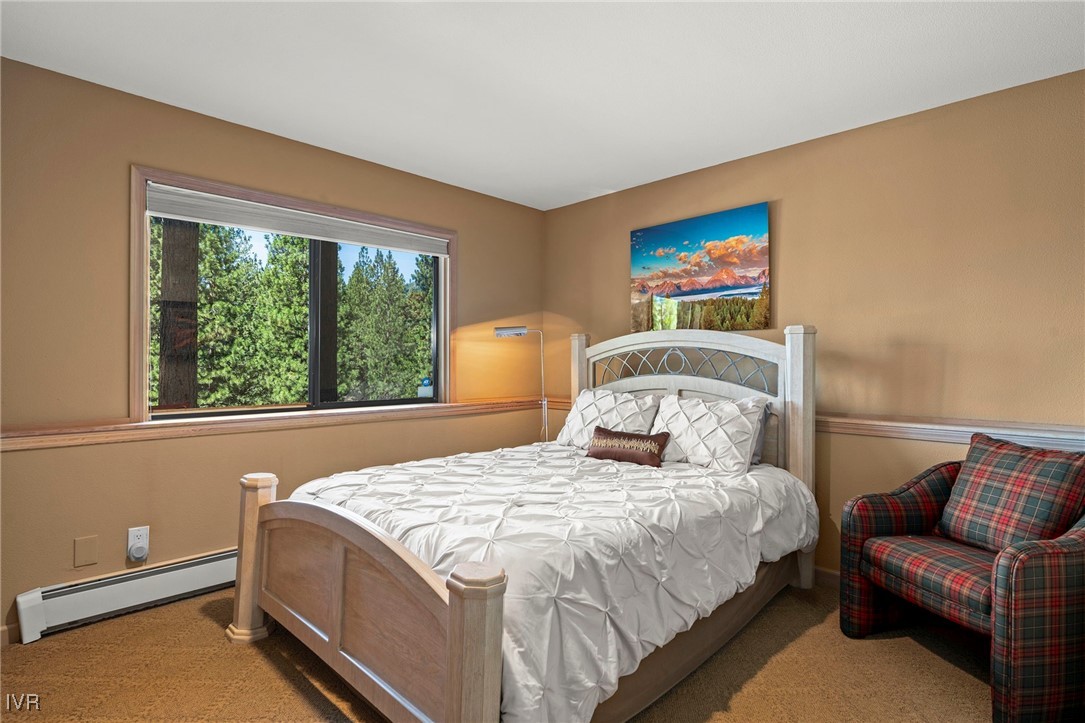 637 Lariat Circle 1