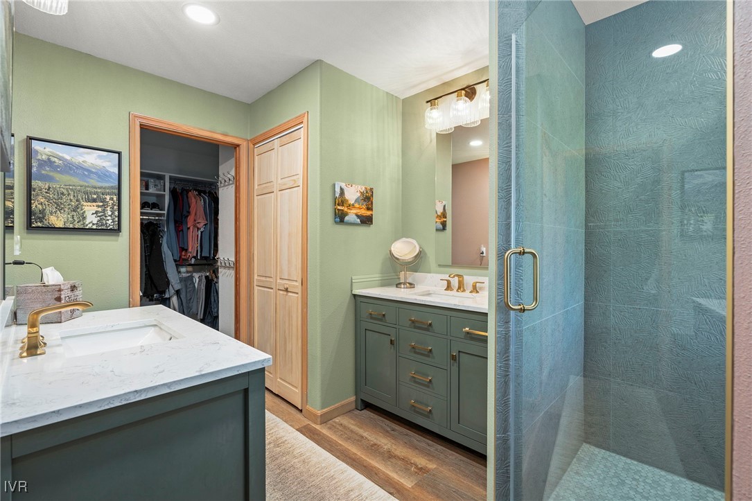 637 Lariat Circle 1