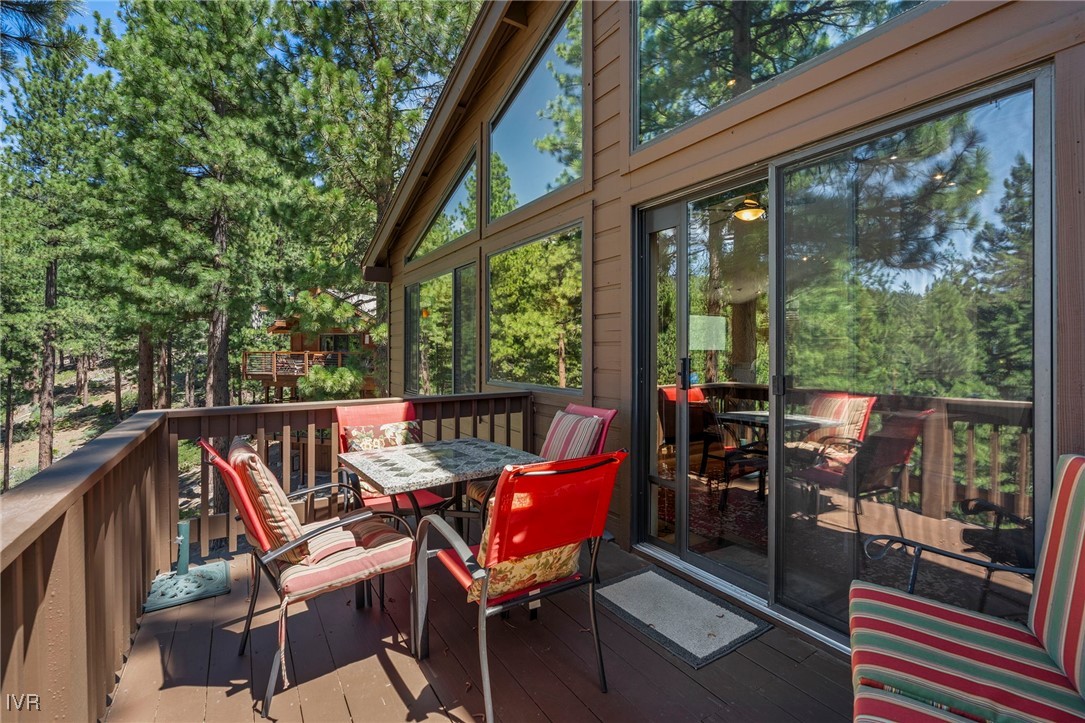637 Lariat Circle 1