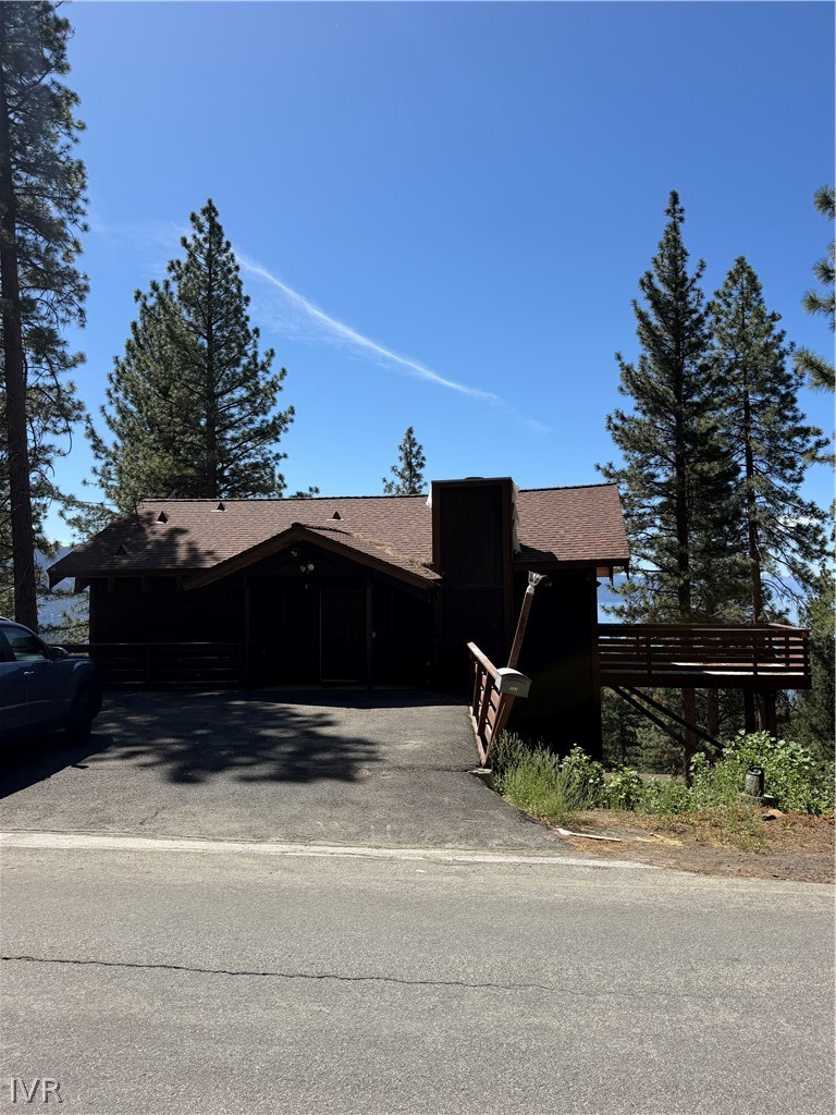 557 Knotty Pine Drive